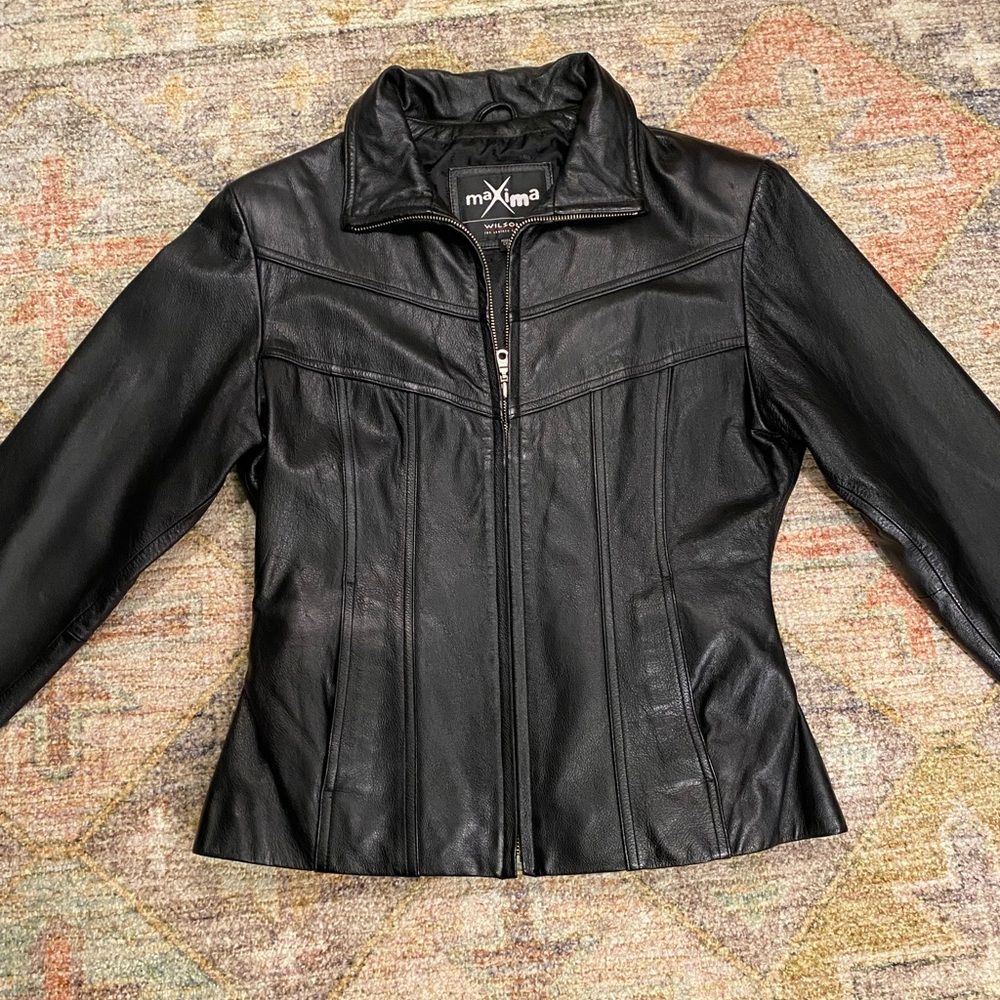 Maxima Women's Vintage Black Leather Jacket